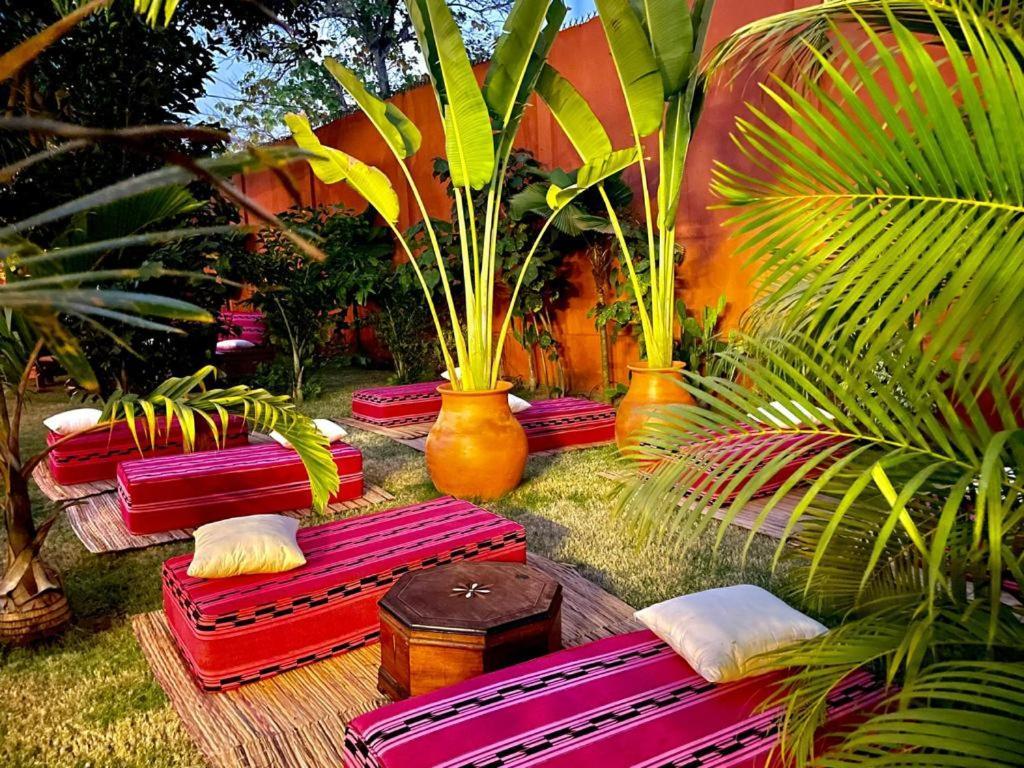 Le Kentia Hotel Lome Bagian luar foto